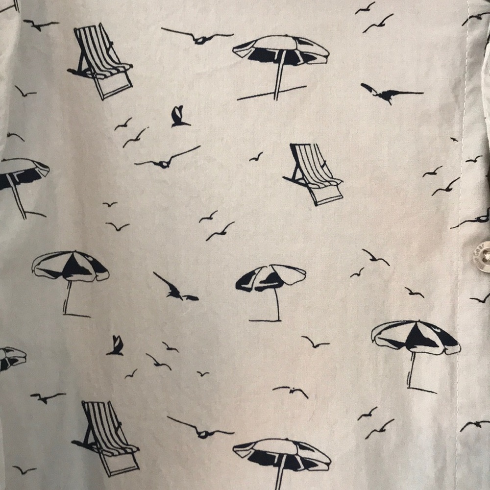 Men’s fun button down - Picture 2 of 3